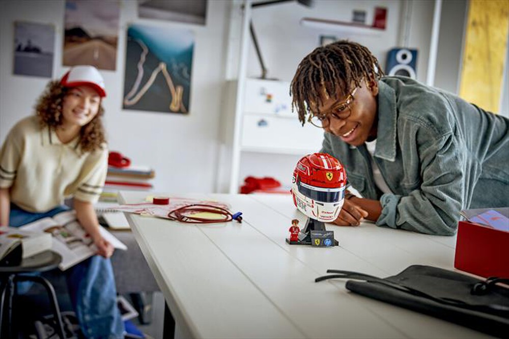 Immagine del prodotto LEGO - EDITIONS Casco di Charles Leclerc - 43014