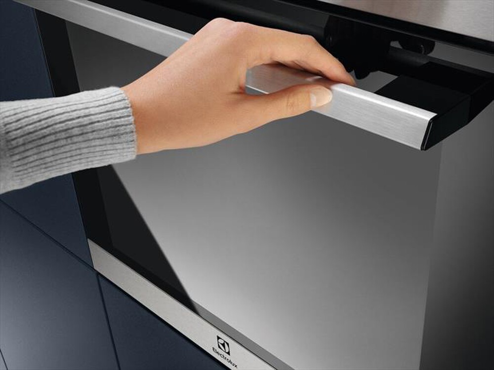 Immagine del prodotto ELECTROLUX - Forno Elettrico 72lt EOM4P46TX