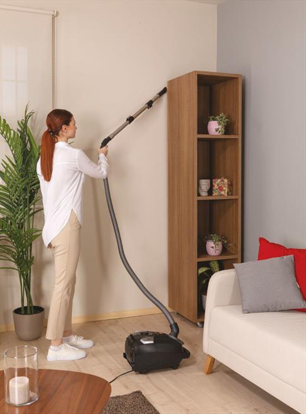 Immagine del prodotto HOOVER - Aspirapolvere a traino HE320PET-Nero
