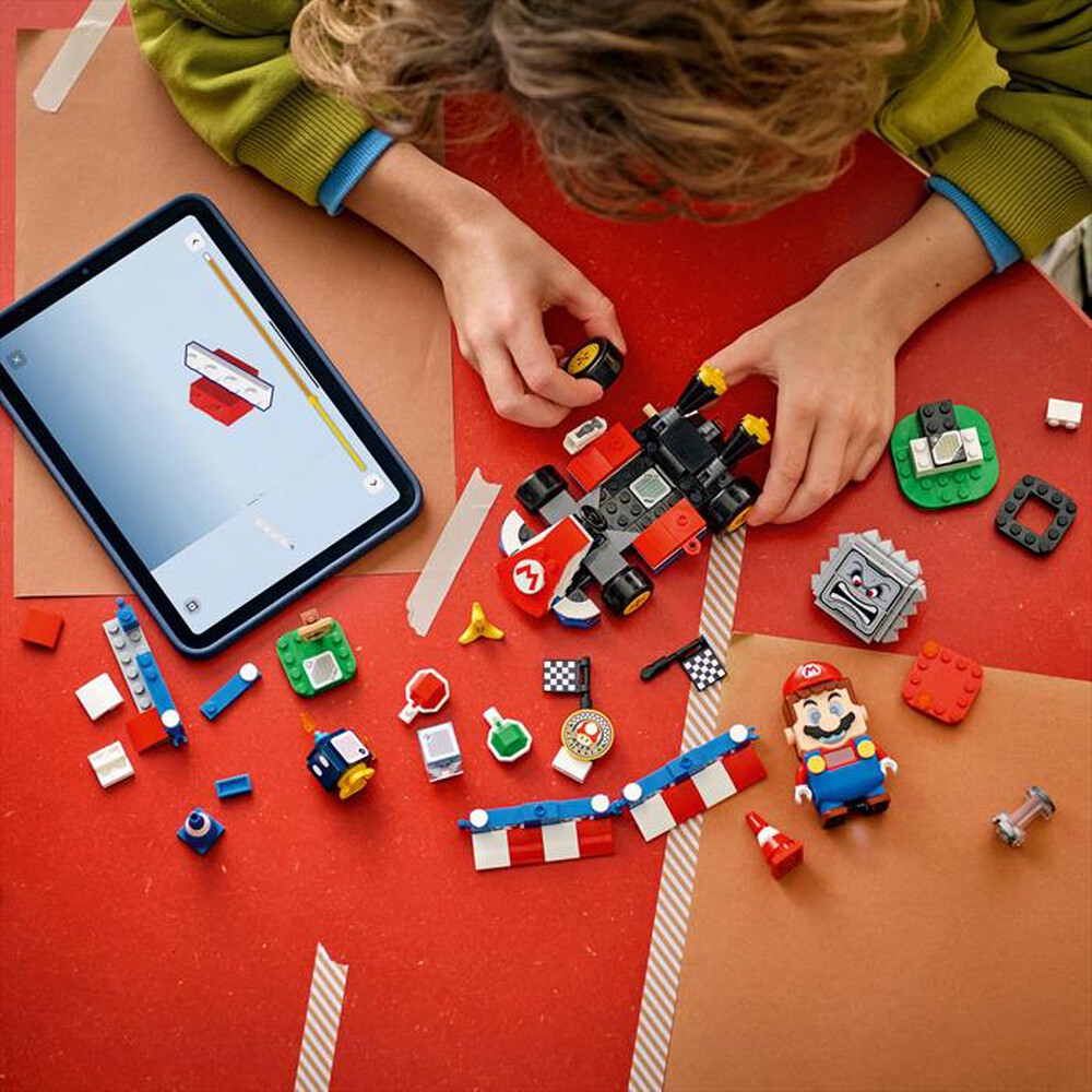 Immagine del prodotto LEGO - Mario Kart Mario interattivo e Kart standard 72043