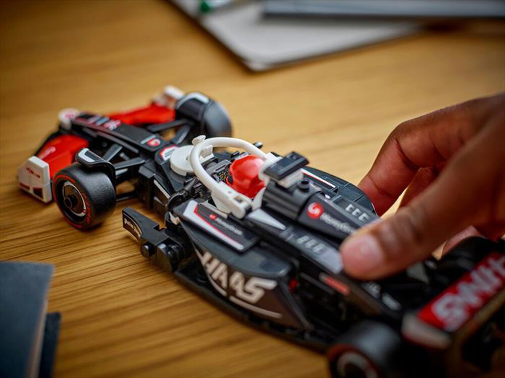 Immagine del prodotto LEGO - SPEED MoneyGram Haas F1&reg; Team VF-24 77250