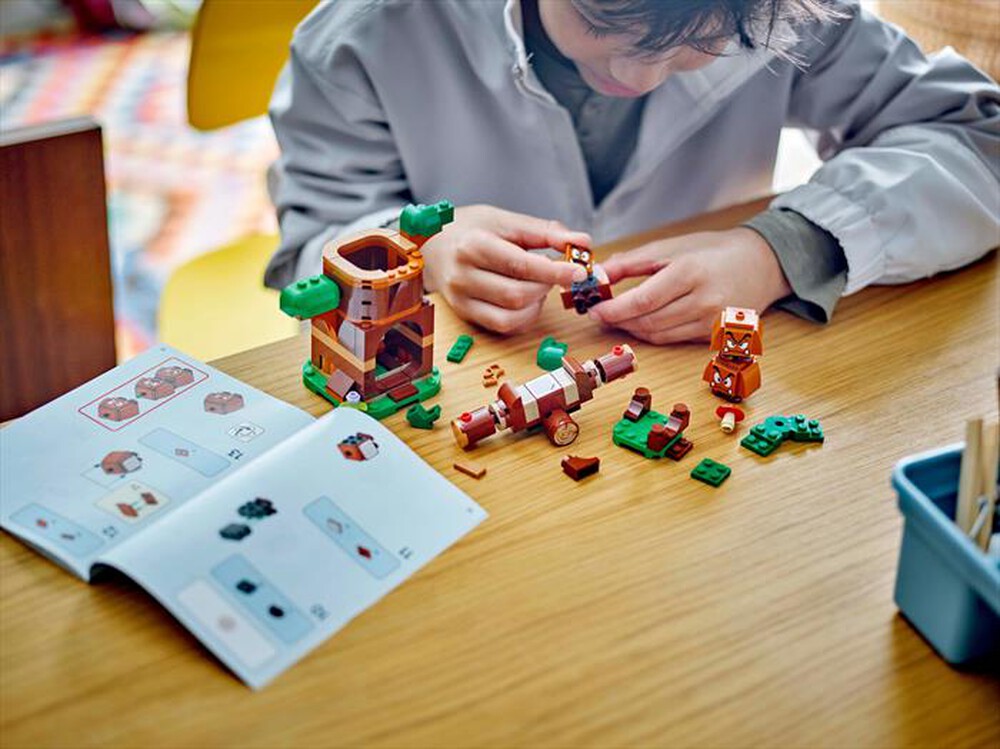 Immagine del prodotto LEGO - SUPER MARIO Parco giochi dei Goomba 71433