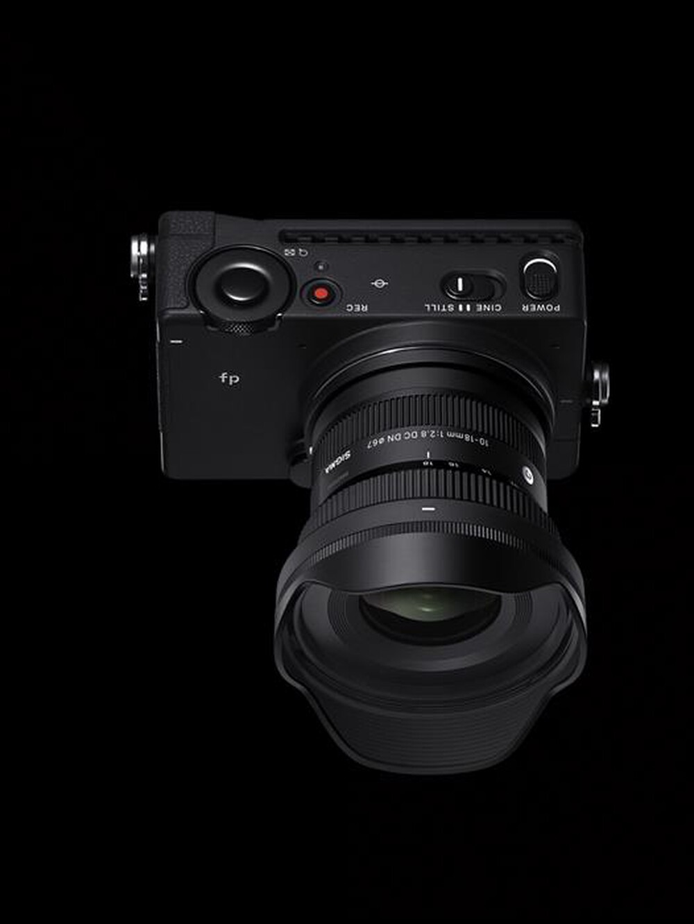 Immagine del prodotto SIGMA - Obiettivo 10-18/2.8 (C) AF DC DN FUJIFILM X-MOUNT-Nero