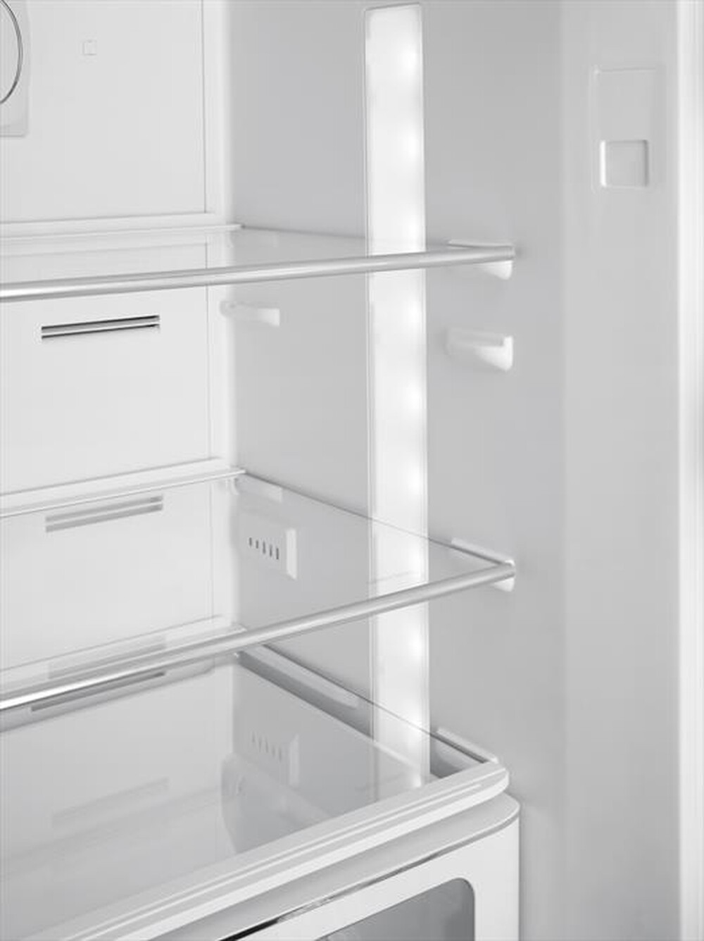 Immagine del prodotto SMEG - Frigorifero combinato FAB32RCR5 Classe D 350lt-Crema
