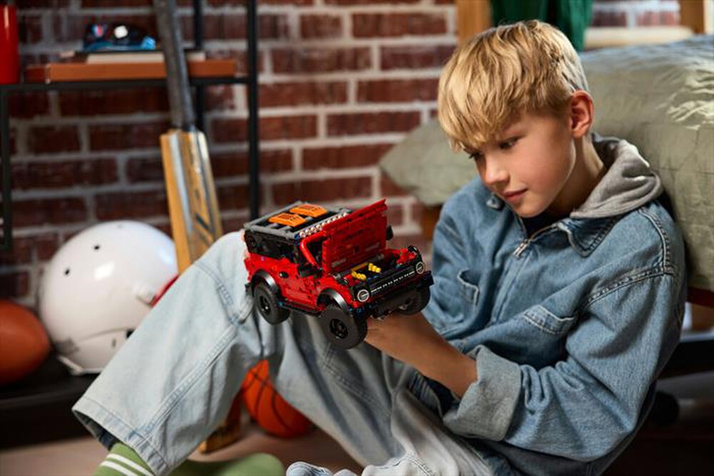 Immagine del prodotto LEGO - TECHNIC SUV Ford Bronco&reg; 42213