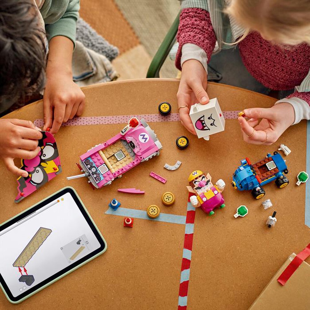 Immagine del prodotto LEGO - SUPER MARIO Mario Kart &ndash; Wario e Re Boo 72038