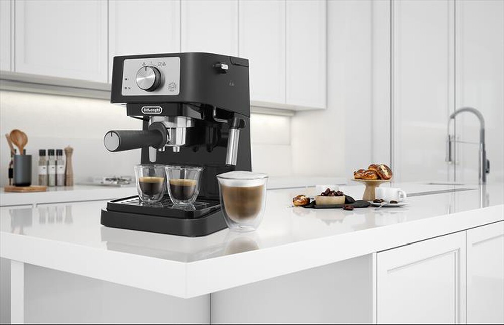 Immagine del prodotto DE LONGHI - STILOSA EC260.BK MACCHINA DA CAFF&Egrave; MANUALE-Nero/Silver