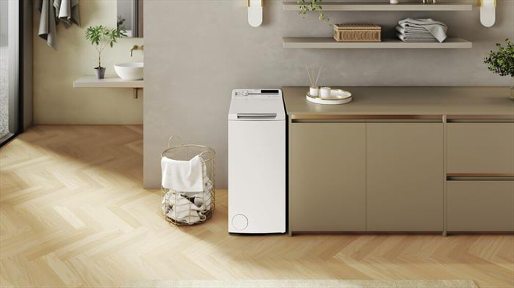 Immagine del prodotto WHIRLPOOL - Lavatrice TDLR P66 BS IT 6 Kg Classe A