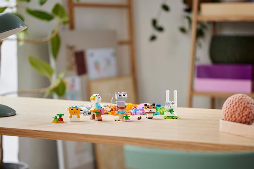 Immagine del prodotto LEGO - CLASSIC Animali domestici creativi 11034