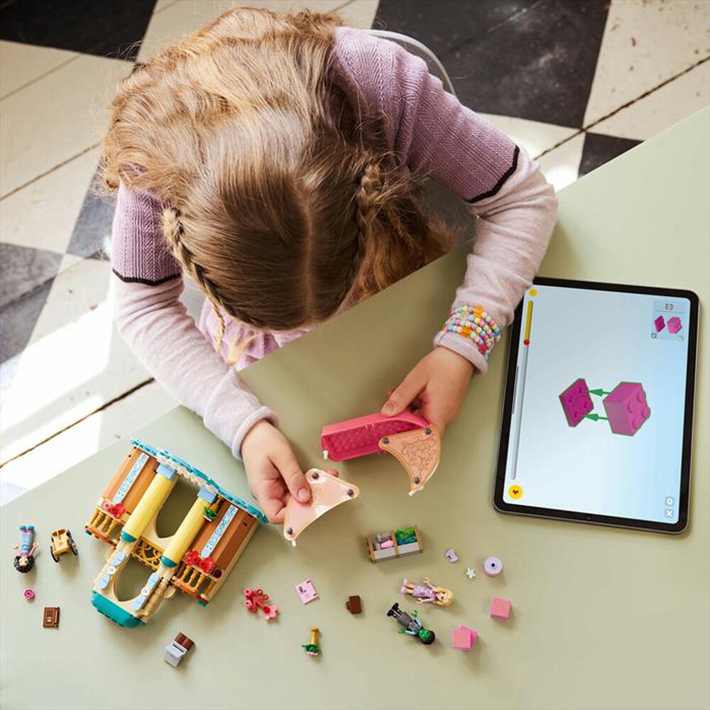 Immagine del prodotto LEGO - WICKED Glinda Elphaba all&rsquo;Universit&agrave; di Shiz 75681