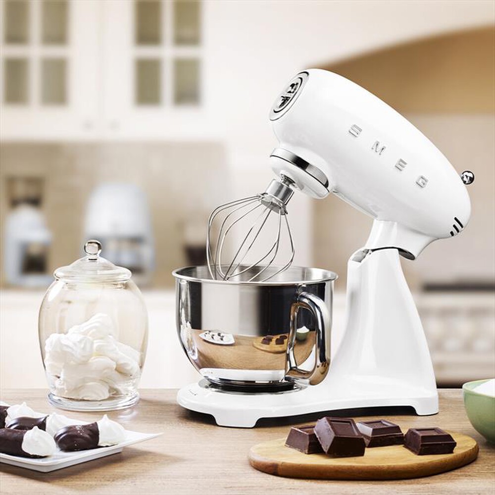 Immagine del prodotto SMEG - Impastatrice Full Color 50's Style &ndash; SMF03WHEU