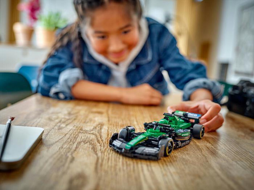 Immagine del prodotto LEGO - SPEED Aston Martin Aramco F1&reg; AMR24 77245
