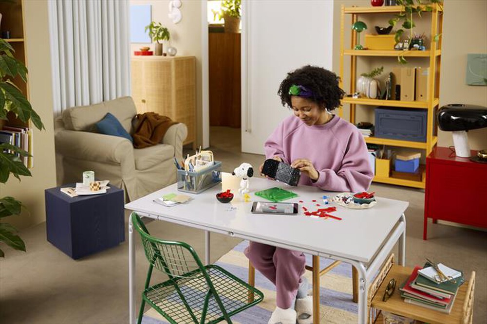 Immagine del prodotto LEGO - IDEAS Peanuts: la cuccia di Snoopy - 21368