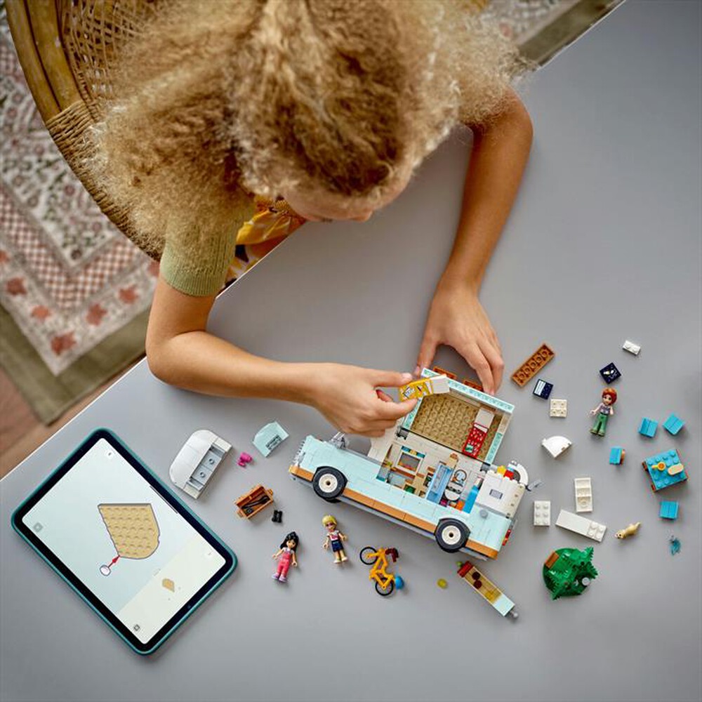 Immagine del prodotto LEGO - FRIENDS Avventura sul camper dell&rsquo;amicizia 42663