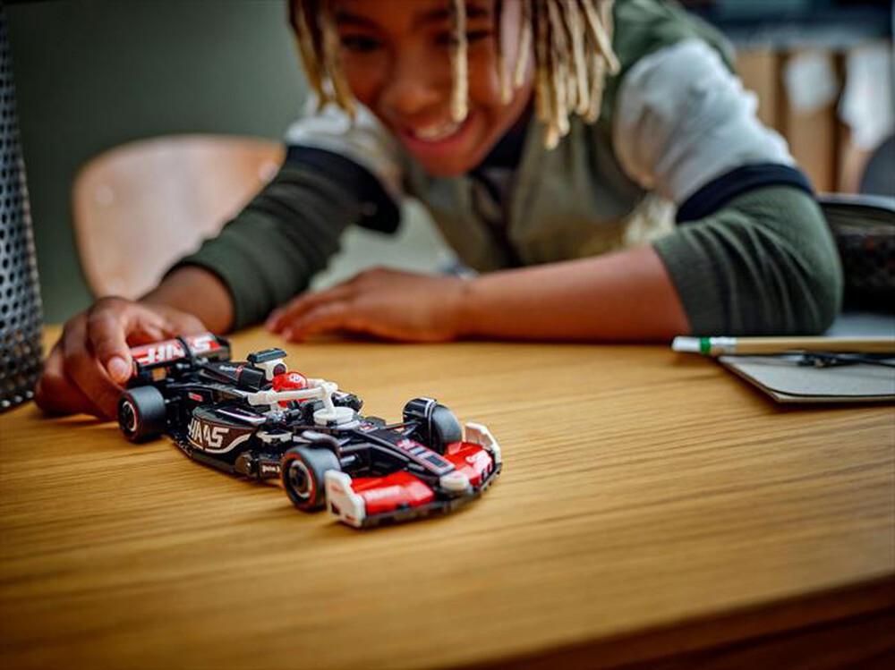 Immagine del prodotto LEGO - SPEED MoneyGram Haas F1&reg; Team VF-24 77250