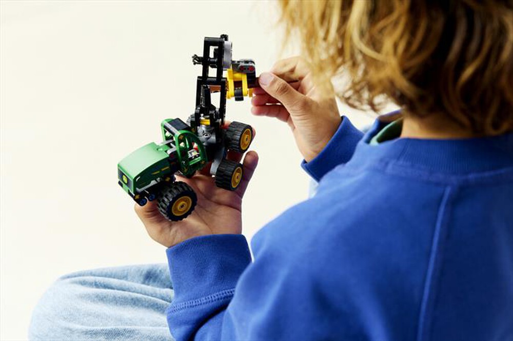 Immagine del prodotto LEGO - TECHNIC Mietitrebbia gommato John Deere - 42218-Multicolore