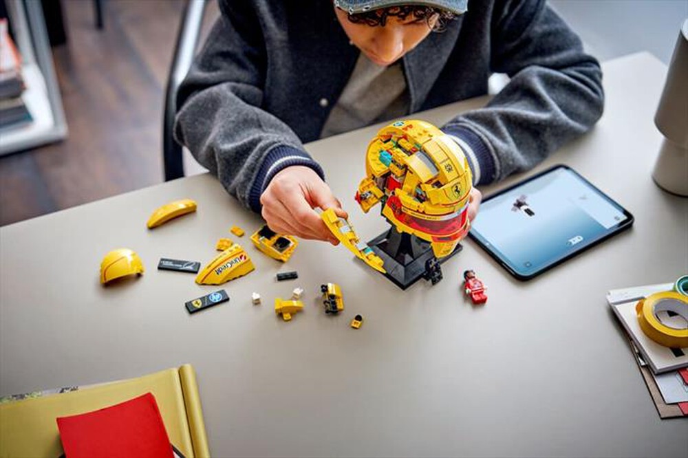 Immagine del prodotto LEGO - EDITIONS Casco di Lewis Hamilton - 43022