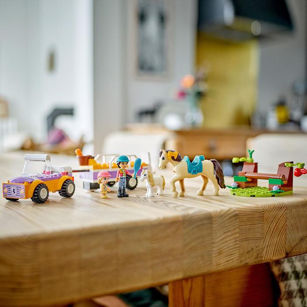 Immagine del prodotto LEGO - FRIENDS Rimorchio con cavallo e pony 42634