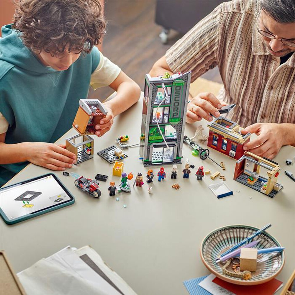 Immagine del prodotto LEGO - SUPER HEROES MARVEL Spider-Man contro Oscorp 76324