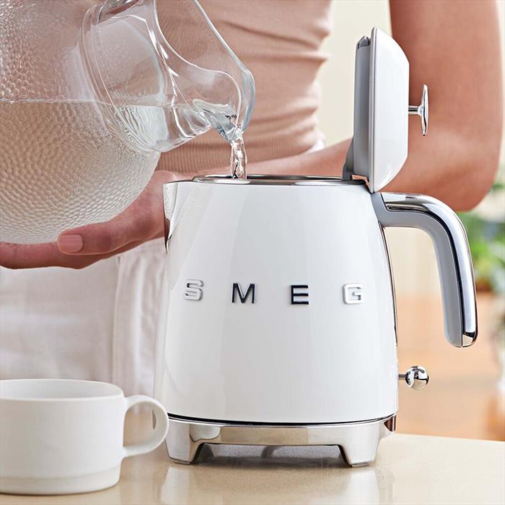 Immagine del prodotto SMEG - Mini Bollitore 50's Style &ndash; KLF05WHEU-Bianco