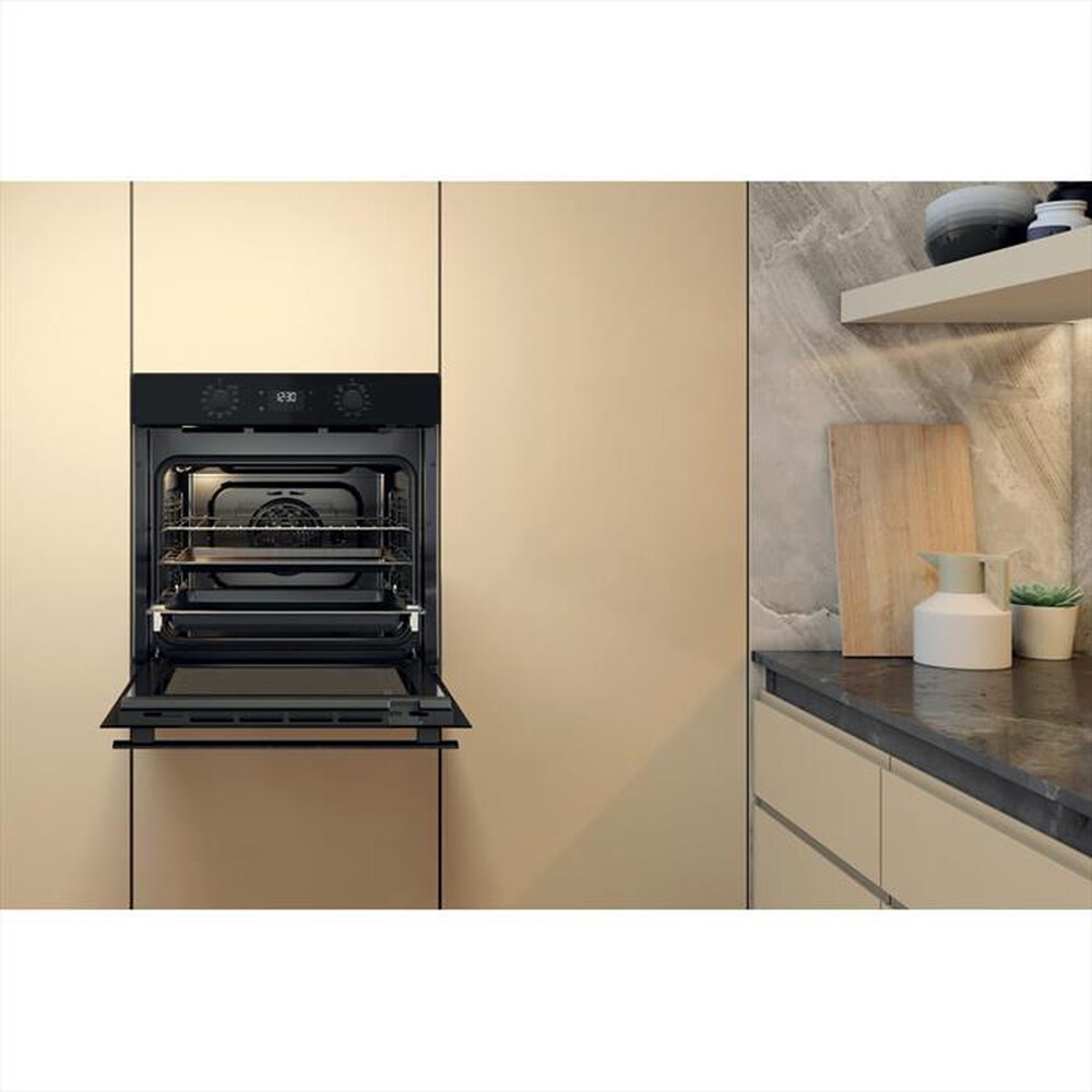 Immagine del prodotto WHIRLPOOL - Forno multifunzione OMR58HU1B Classe A+ 71lt