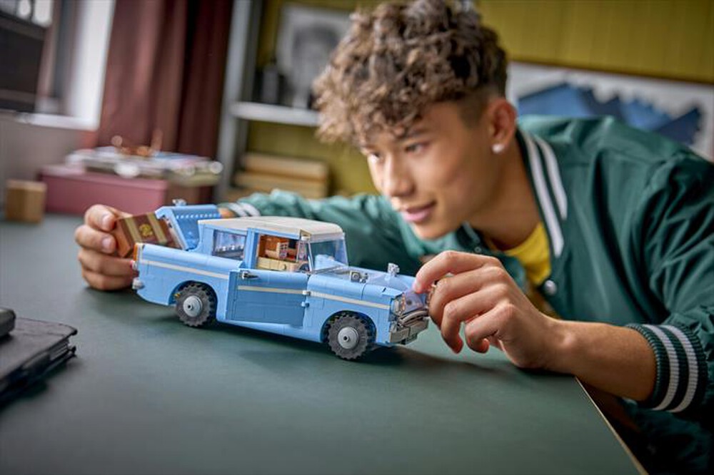 Immagine del prodotto LEGO - HARRY POTTER Ford Anglia volante incantata - 76470
