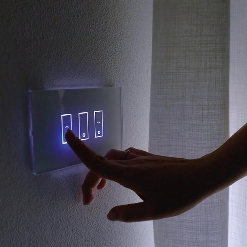 Immagine del prodotto IOTTIE - INTERRUTTORE INTELLIGENTE PER TAPPARELLE-Black