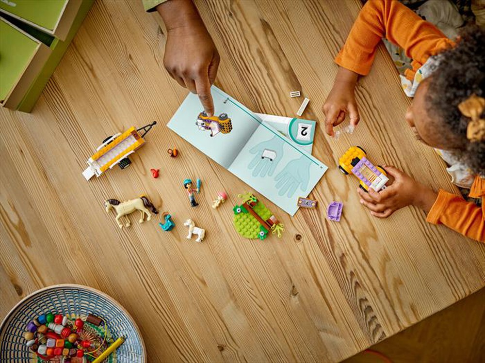 Immagine del prodotto LEGO - FRIENDS Rimorchio con cavallo e pony 42634