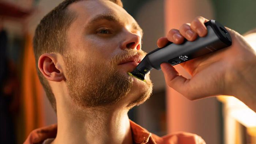 Immagine del prodotto PHILIPS - Regolabarba OneBlade Pro 360 Face + Body QP6652/61-Nero