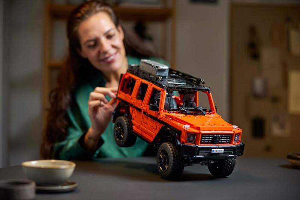 Immagine del prodotto LEGO - TECHNIC Mercedes-Benz G500 PROFESSIONAL Line 42177